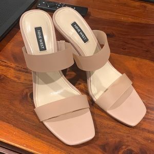 Nine West Footwear Women's Zabbi3 Heeled Sandal size 9